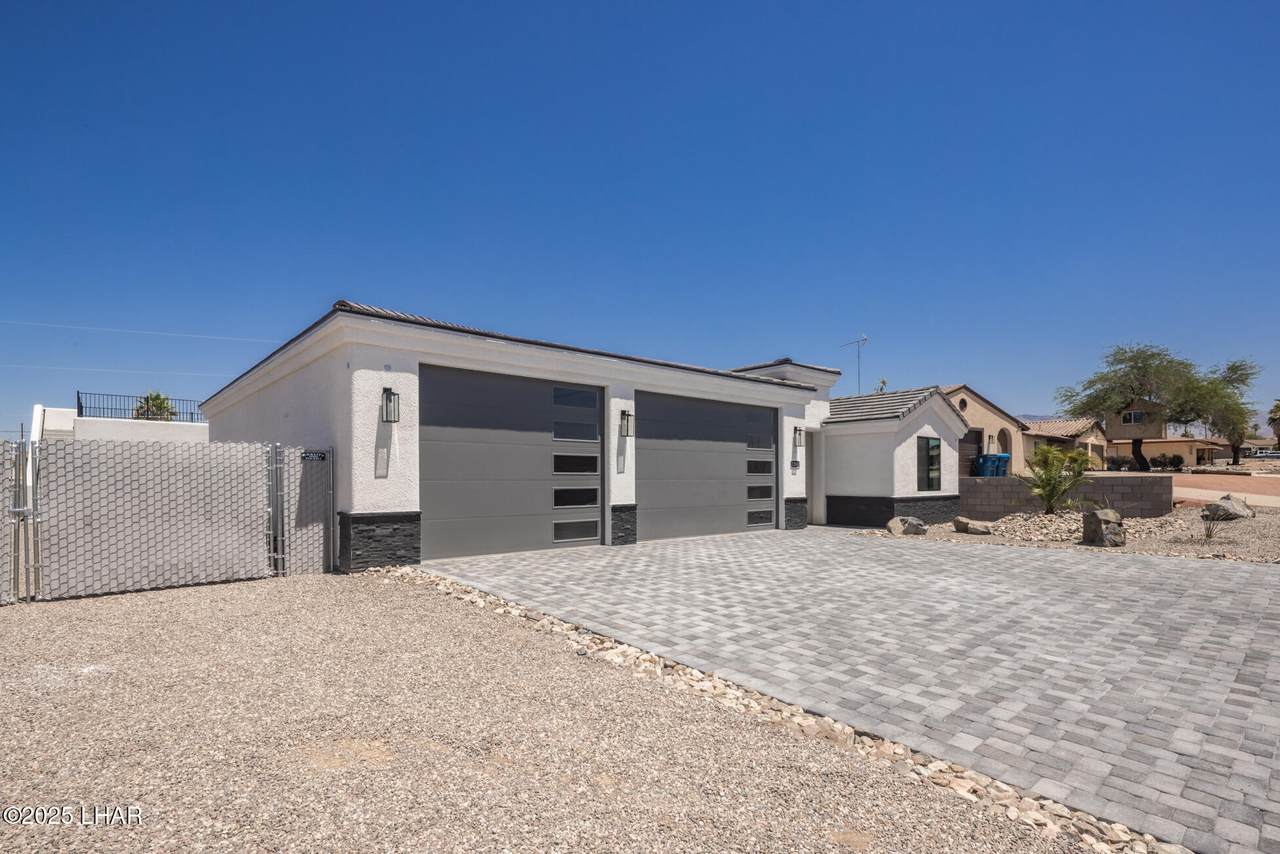 https://bt-photos.global.ssl.fastly.net/lakehavasu/1280_boomver_1_1036041-2.jpg