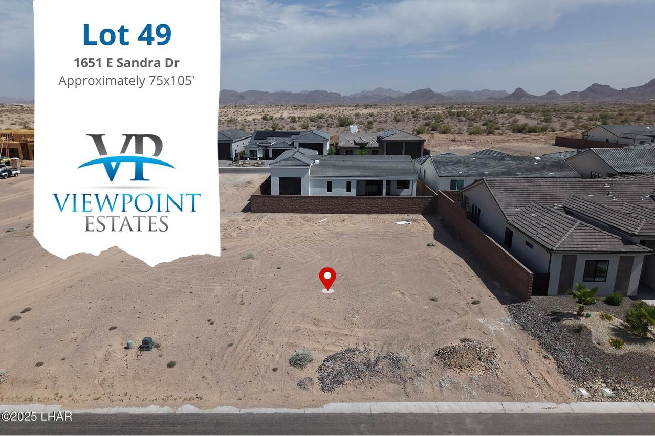 1651 Sandra Dr - Photo 1