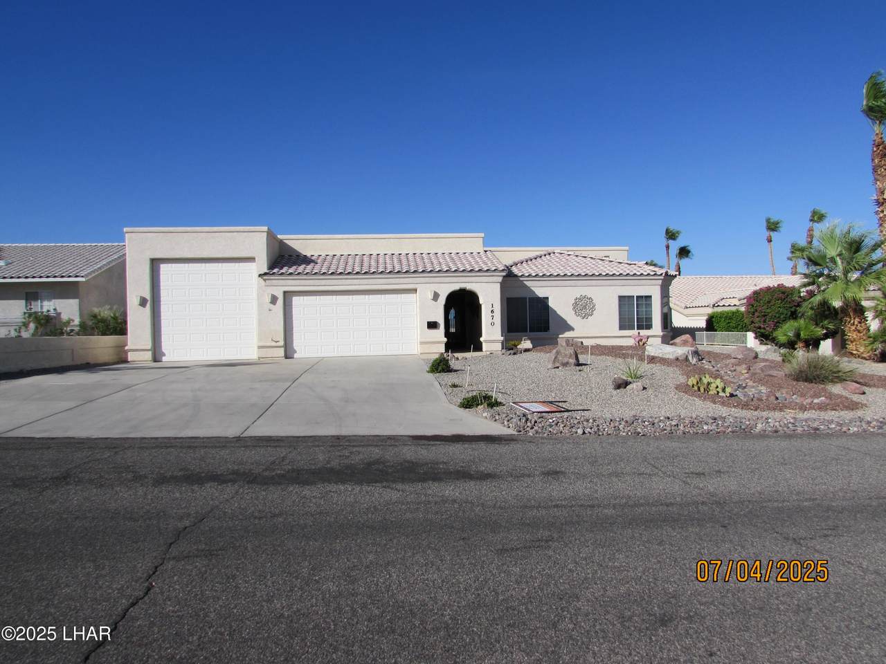 1670 Kirk Dr - Photo 1