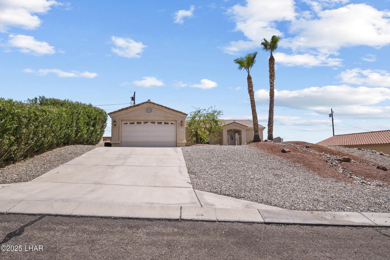 3150 Sombrero Dr - Photo 1