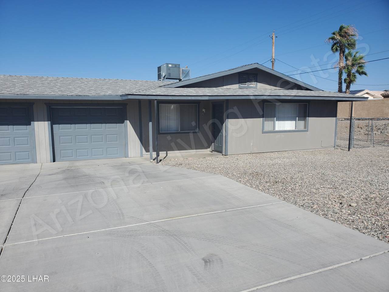 703 Desert Glen Dr - Photo 1