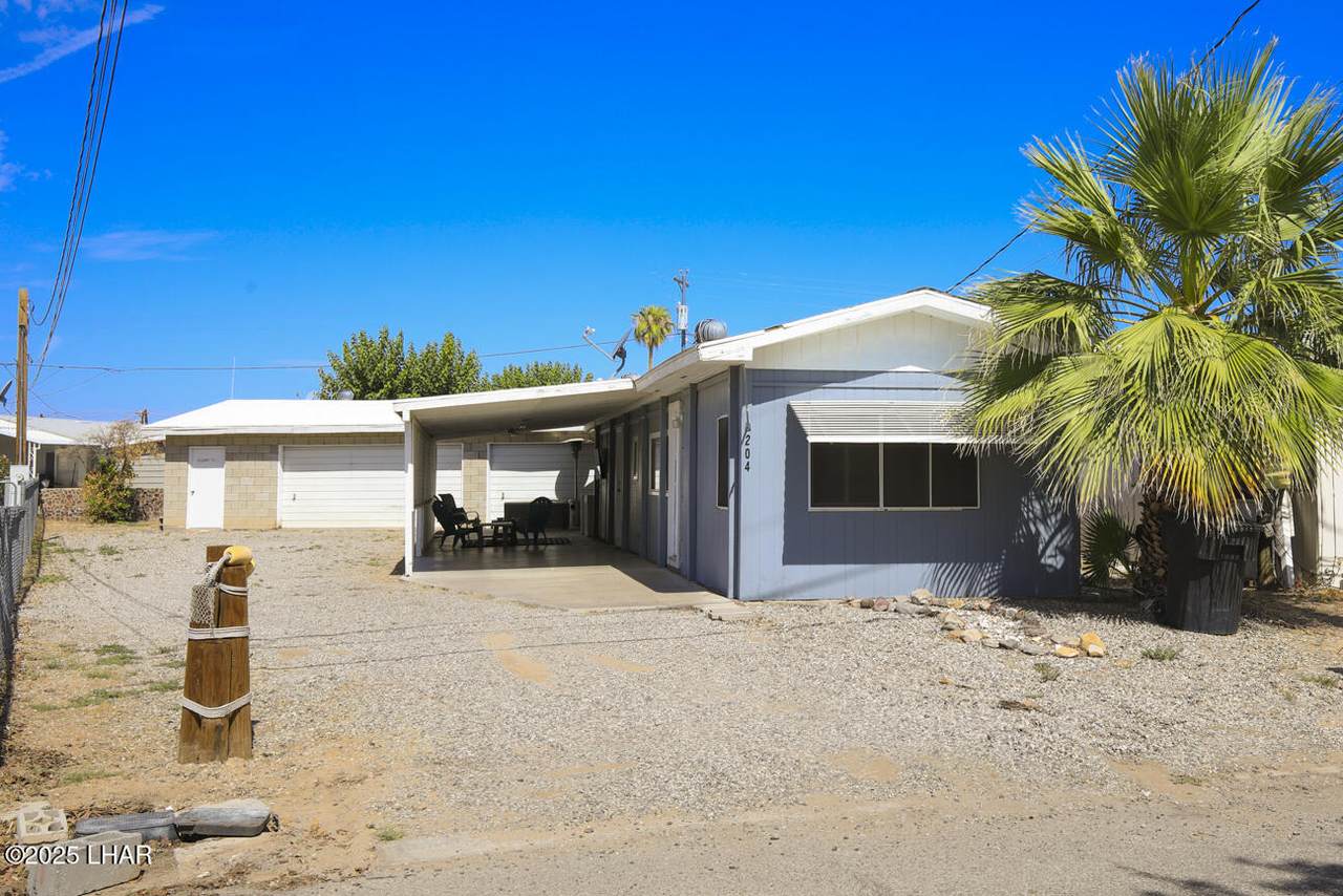 204 Stardust Ln - Photo 1