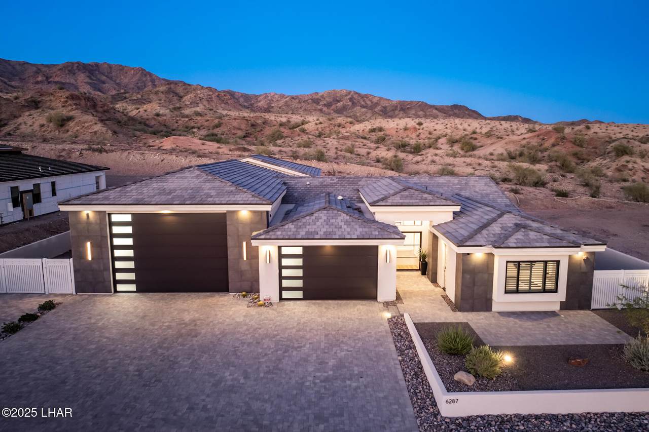 6287 Avienda De Las Colinas - Photo 1
