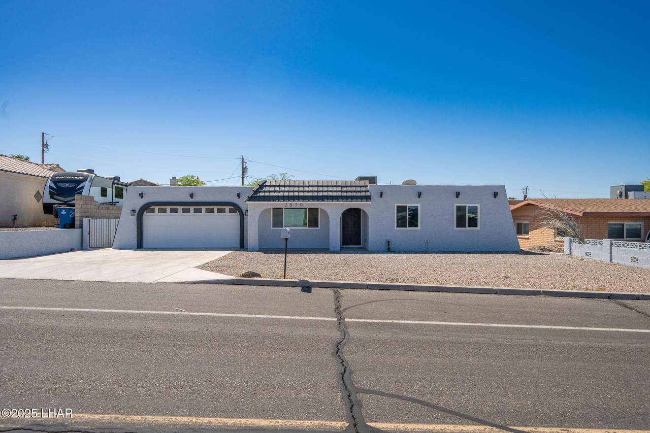 2870 Cisco Dr - Photo 1