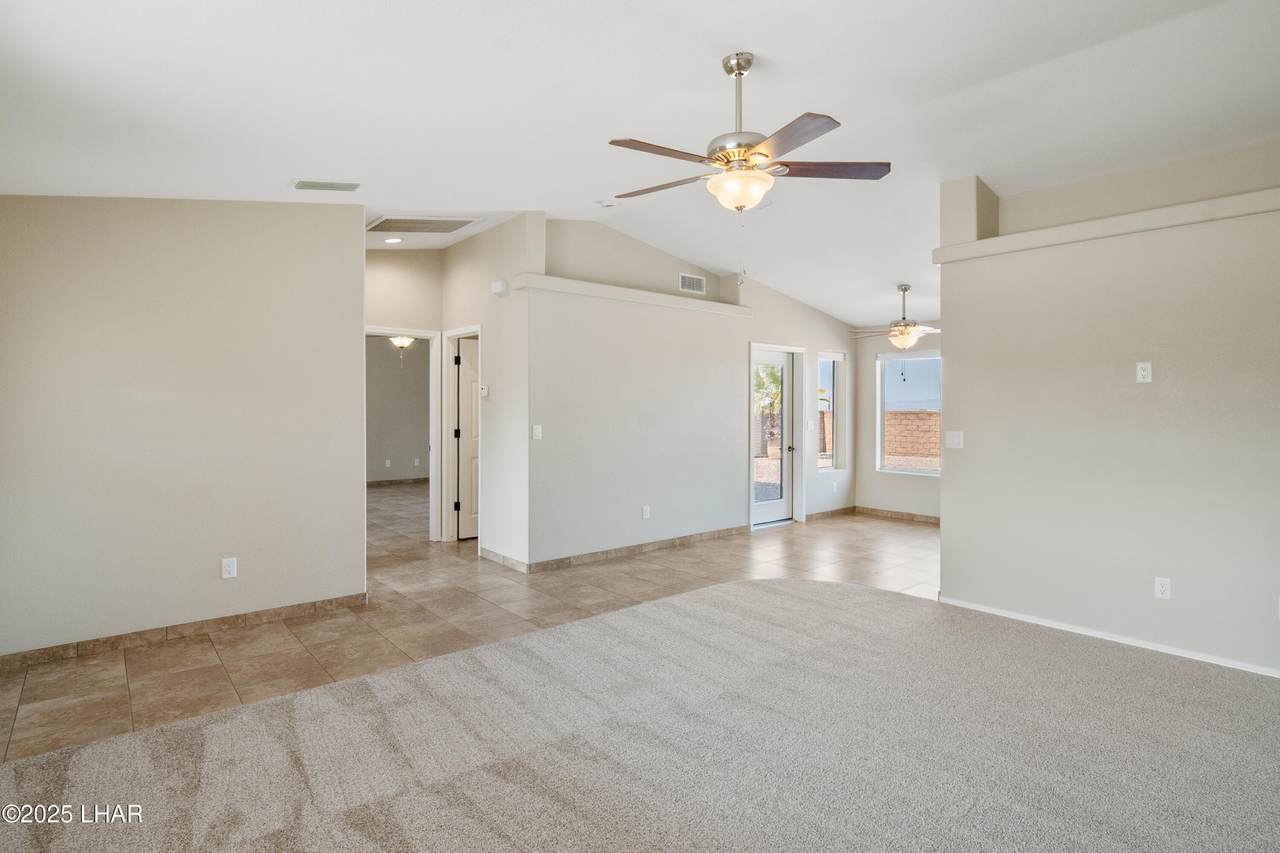 https://bt-photos.global.ssl.fastly.net/lakehavasu/1280_boomver_1_1036372-2.jpg