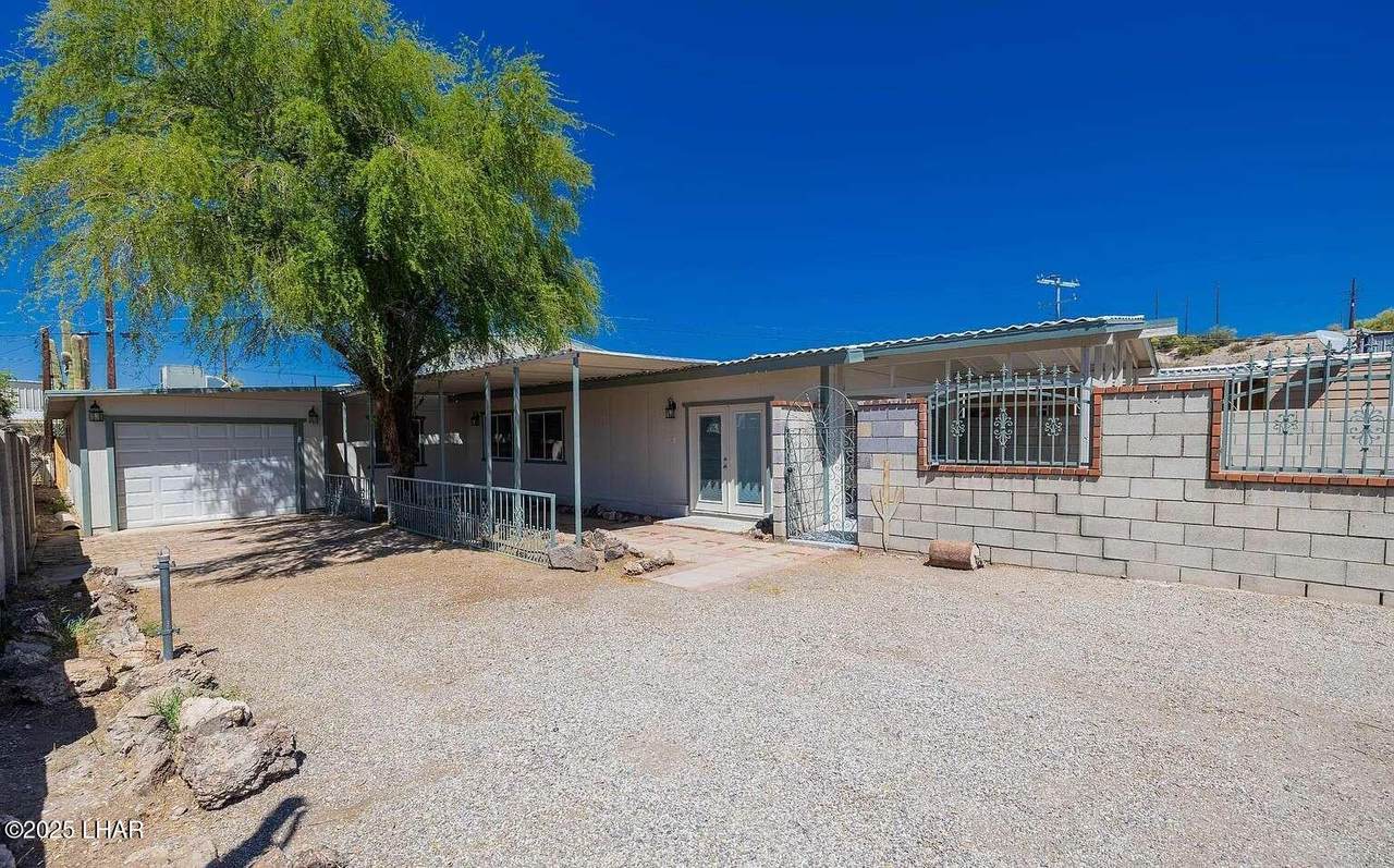 31447 Marine Dr - Photo 1