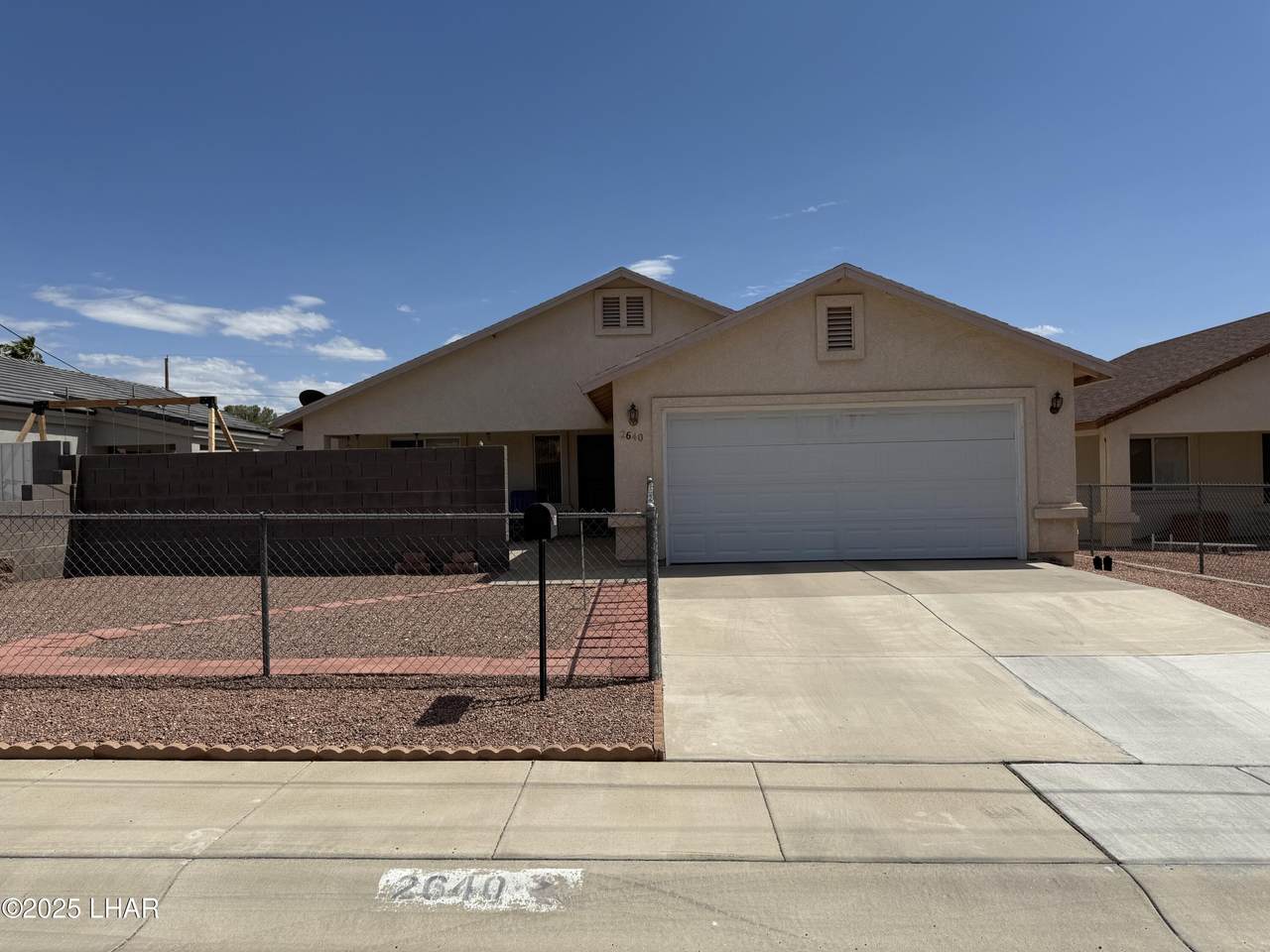 2640 Chambers Ave - Photo 1