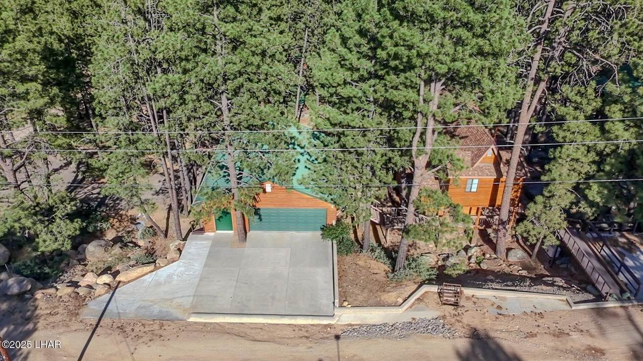 6470 Crumb Rd - Photo 1