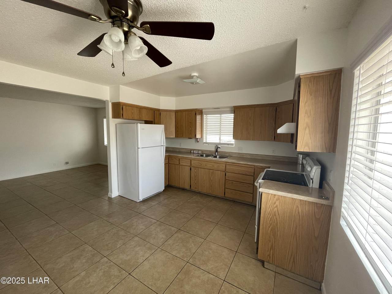 https://bt-photos.global.ssl.fastly.net/lakehavasu/1280_boomver_1_1036515-2.jpg