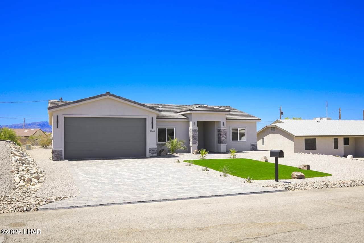 2264 Barranca Dr - Photo 1