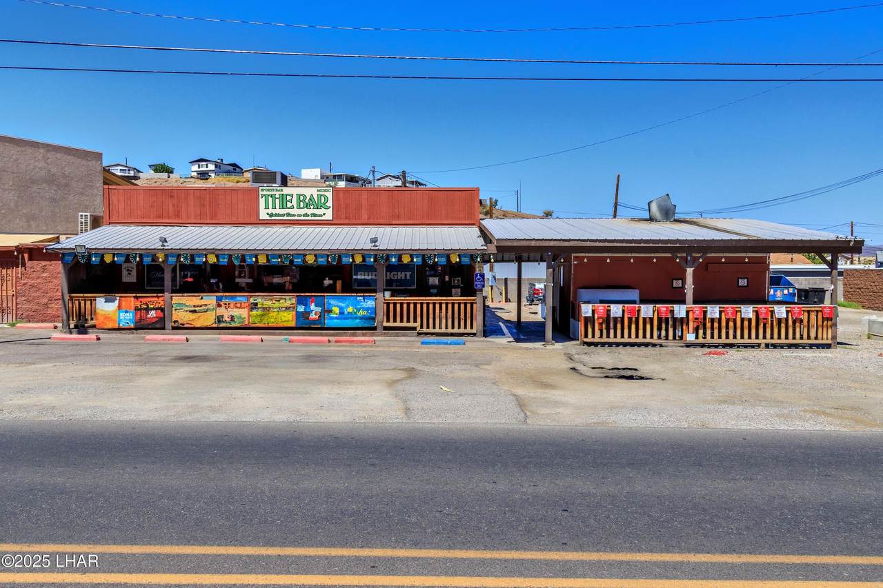 10172 10164, 10186 Riverside Dr - Photo 1