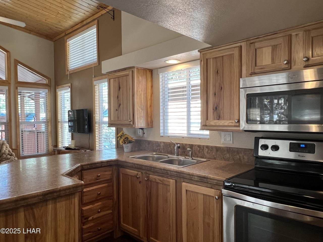 https://bt-photos.global.ssl.fastly.net/lakehavasu/1280_boomver_1_1036640-2.jpg