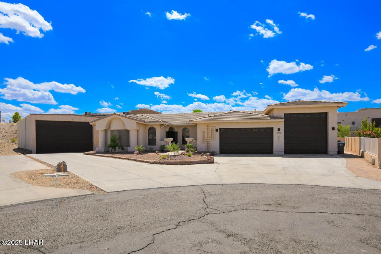 https://bt-photos.global.ssl.fastly.net/lakehavasu/1280_boomver_1_1036797-2.jpg