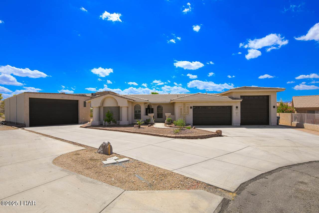 https://bt-photos.global.ssl.fastly.net/lakehavasu/1280_boomver_1_1036797-2.jpg