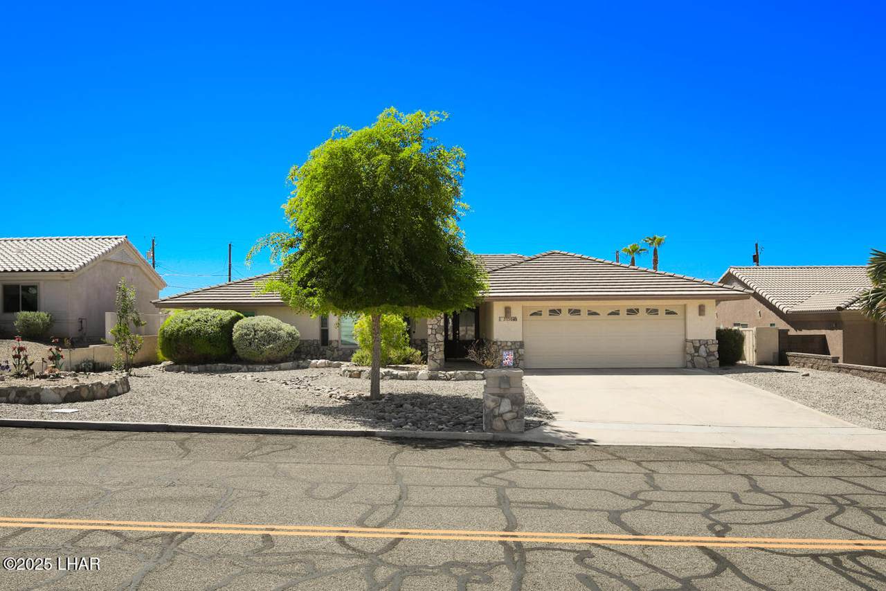 3150 Caravelle Dr - Photo 1