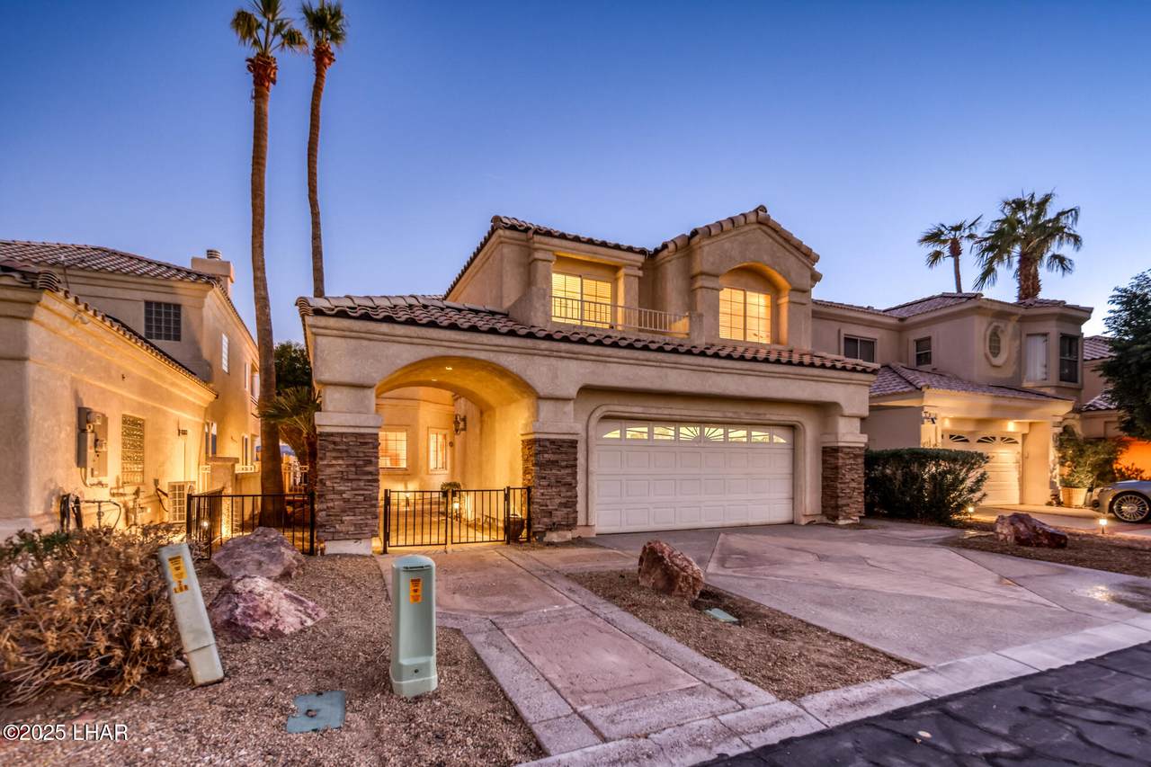 1351 London Bridge Rd - Photo 1