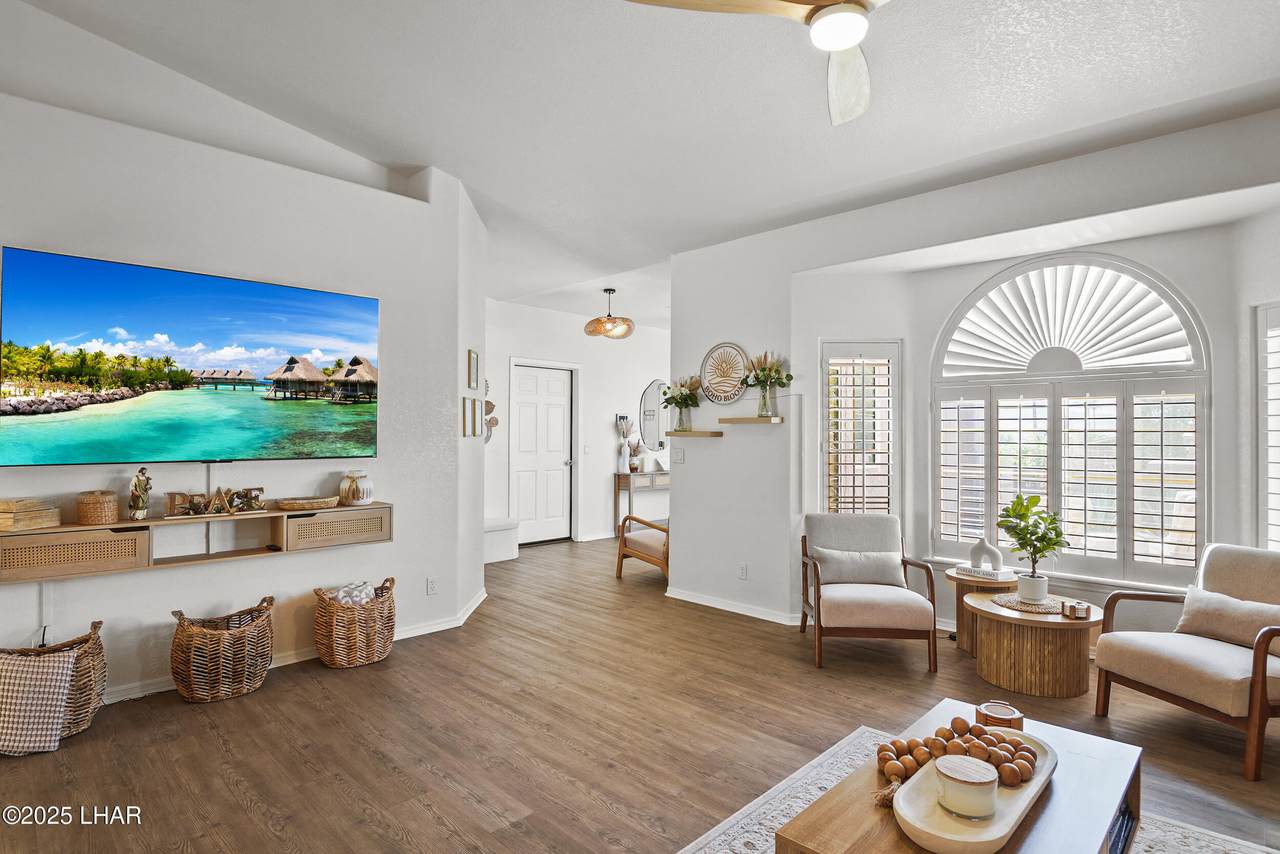 https://bt-photos.global.ssl.fastly.net/lakehavasu/1280_boomver_1_1036906-2.jpg
