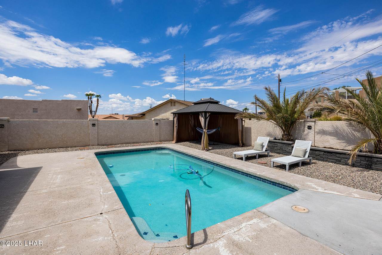 https://bt-photos.global.ssl.fastly.net/lakehavasu/1280_boomver_1_1037037-2.jpg