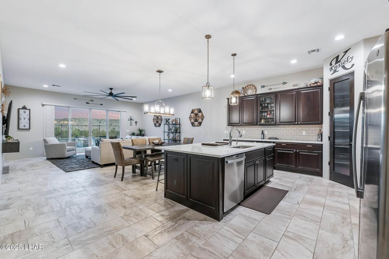 https://bt-photos.global.ssl.fastly.net/lakehavasu/1280_boomver_2_1037144-2.jpg