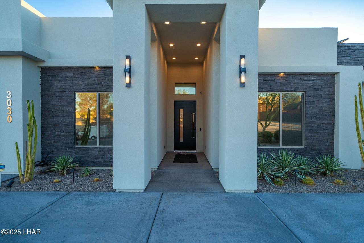 https://bt-photos.global.ssl.fastly.net/lakehavasu/1280_boomver_1_1037156-2.jpg
