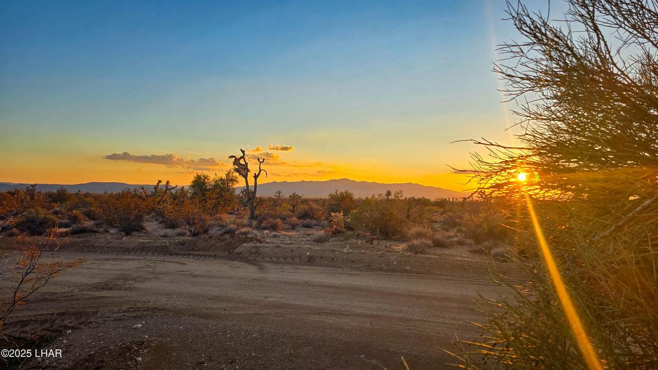 https://bt-photos.global.ssl.fastly.net/lakehavasu/1280_boomver_1_1037229-2.jpg