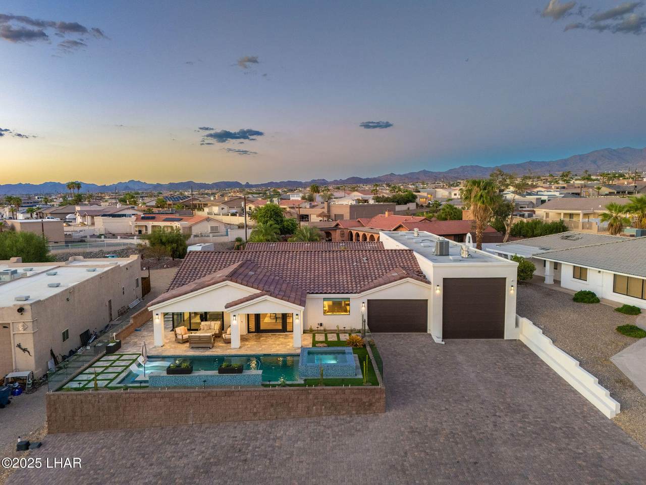 https://bt-photos.global.ssl.fastly.net/lakehavasu/1280_boomver_1_1037270-2.jpg