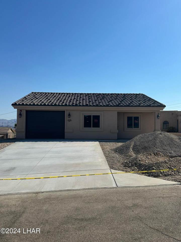 1251 Tanqueray Dr - Photo 1