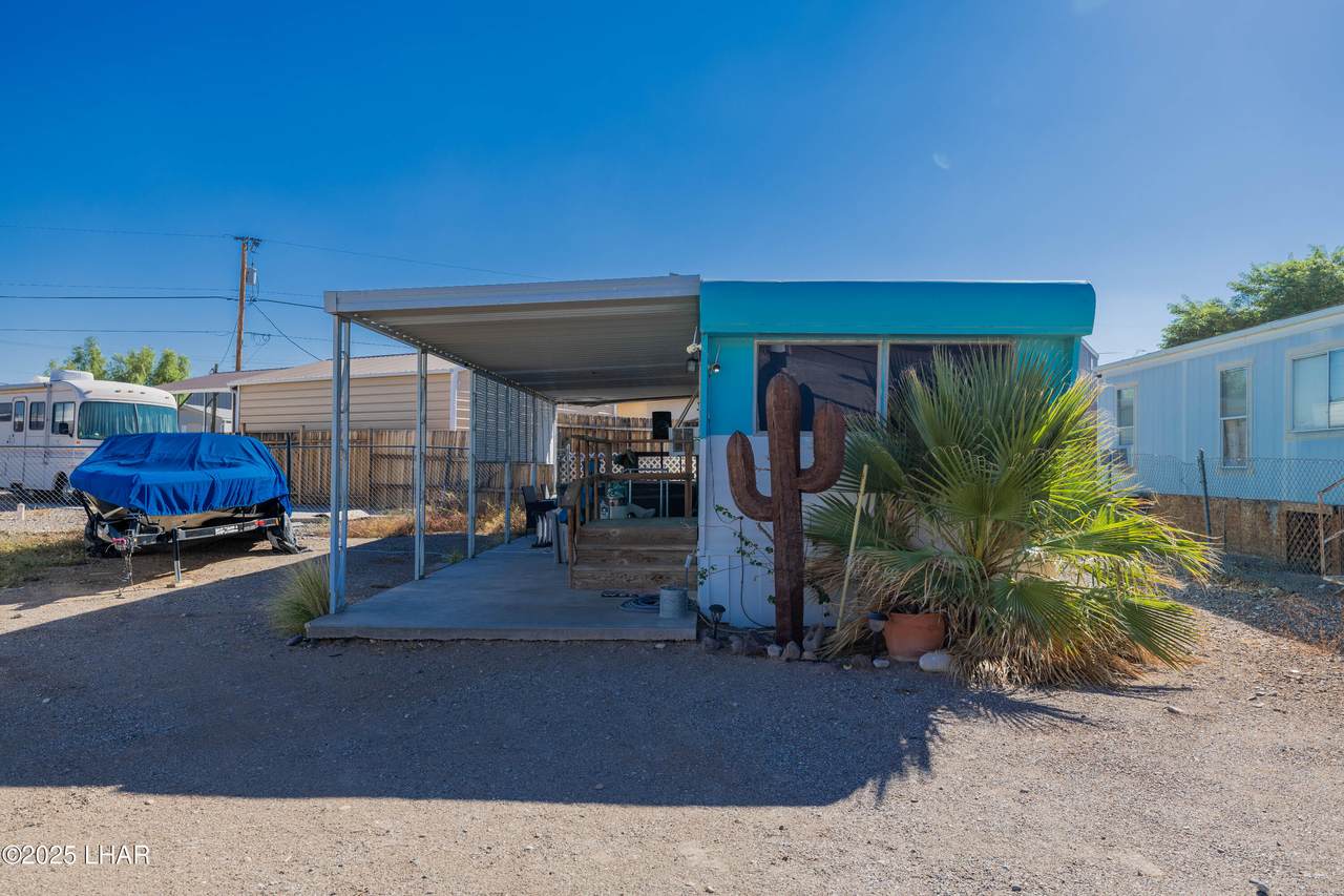 10948 Captain Ln - Photo 1