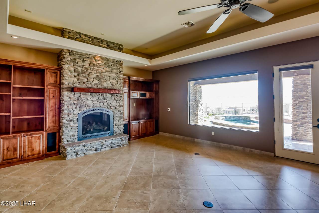 1775 Tradition Ln - Photo 1
