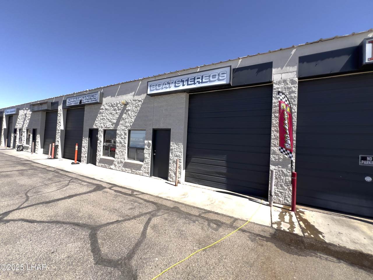 https://bt-photos.global.ssl.fastly.net/lakehavasu/1280_boomver_1_1037337-2.jpg