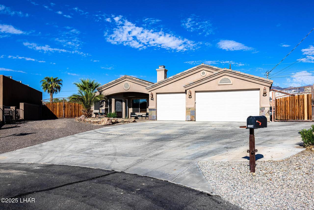 1210 Crater Ct - Photo 1