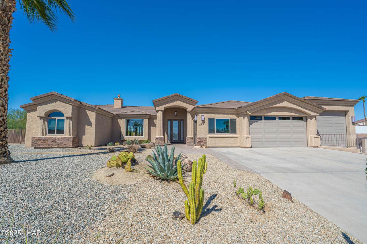 2207 Oliver Ln - Photo 1