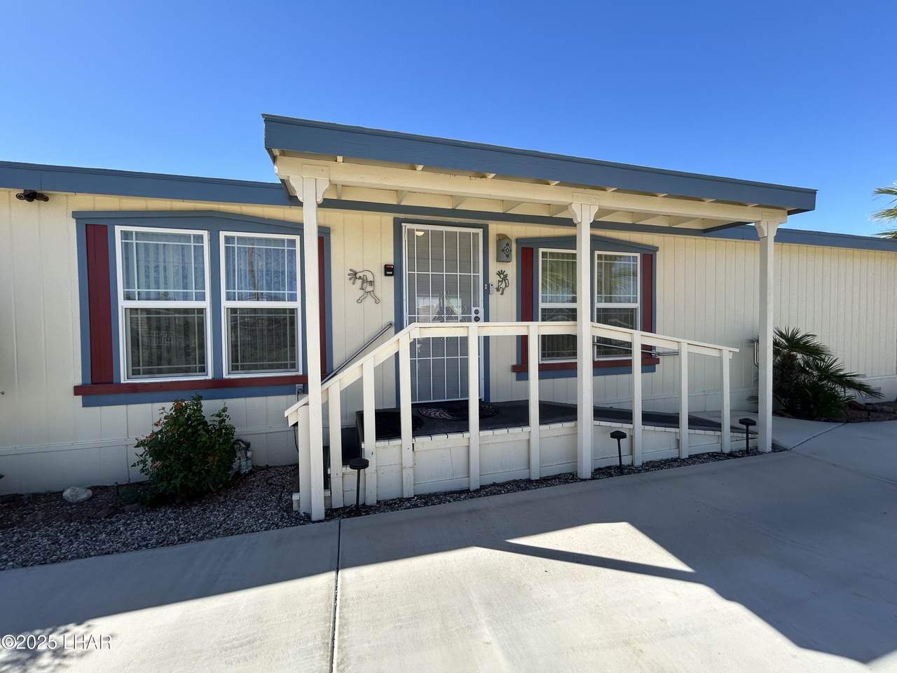 1640 Arcadia Blvd - Photo 1