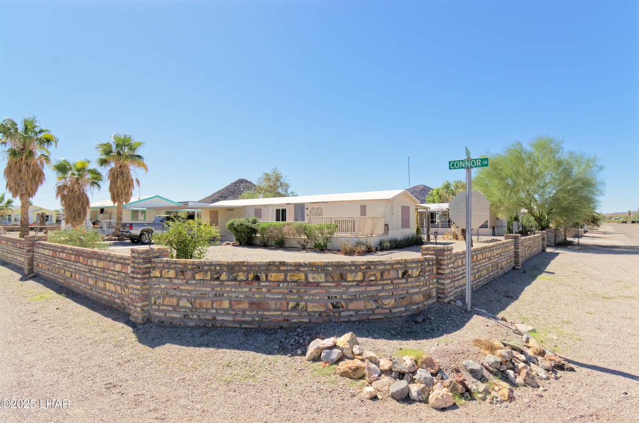 860 Connor Ln - Photo 1