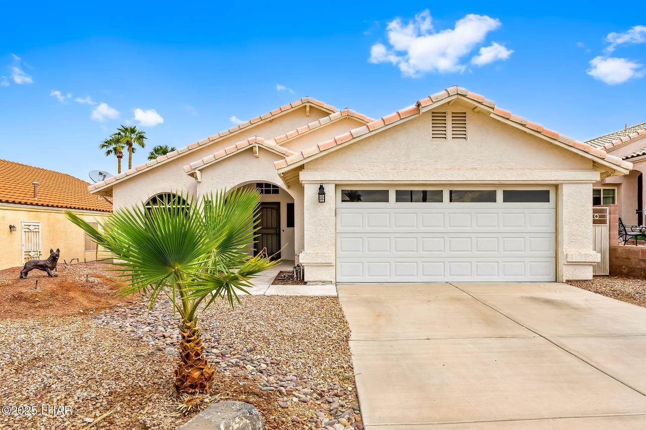 2215 Hijolly Dr - Photo 1