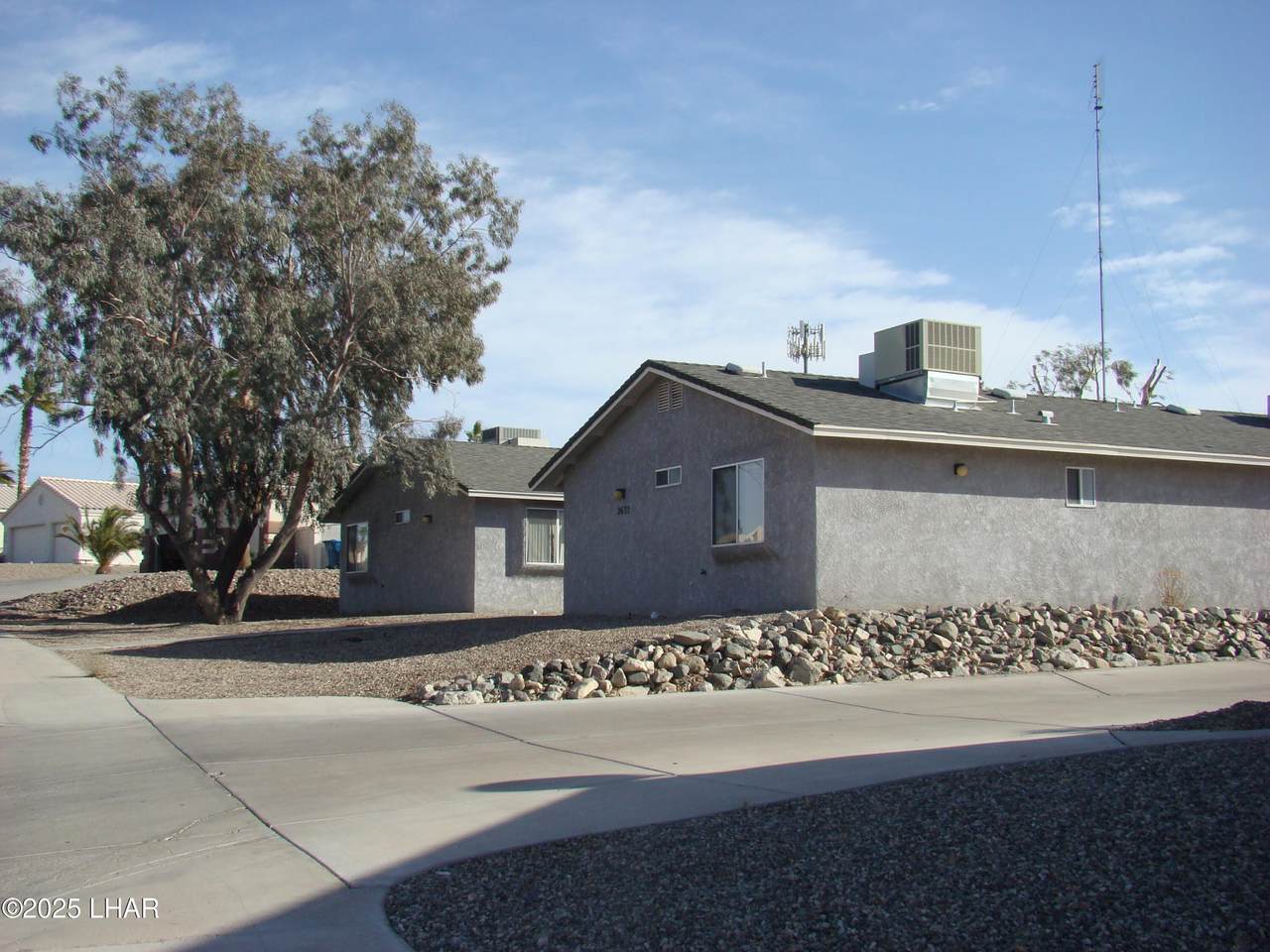 2632 Jamaica Blvd - Photo 1