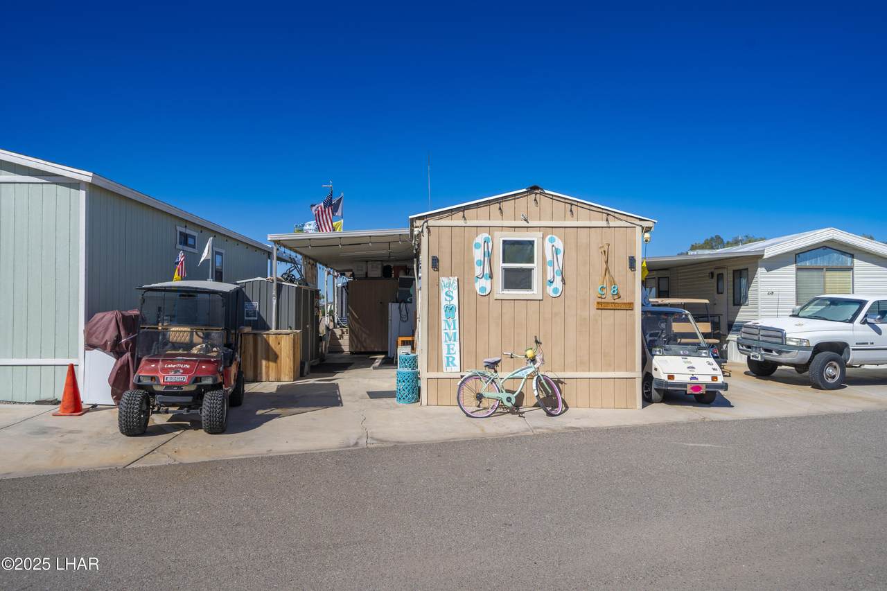 555 Beachcomber Blvd - Photo 1