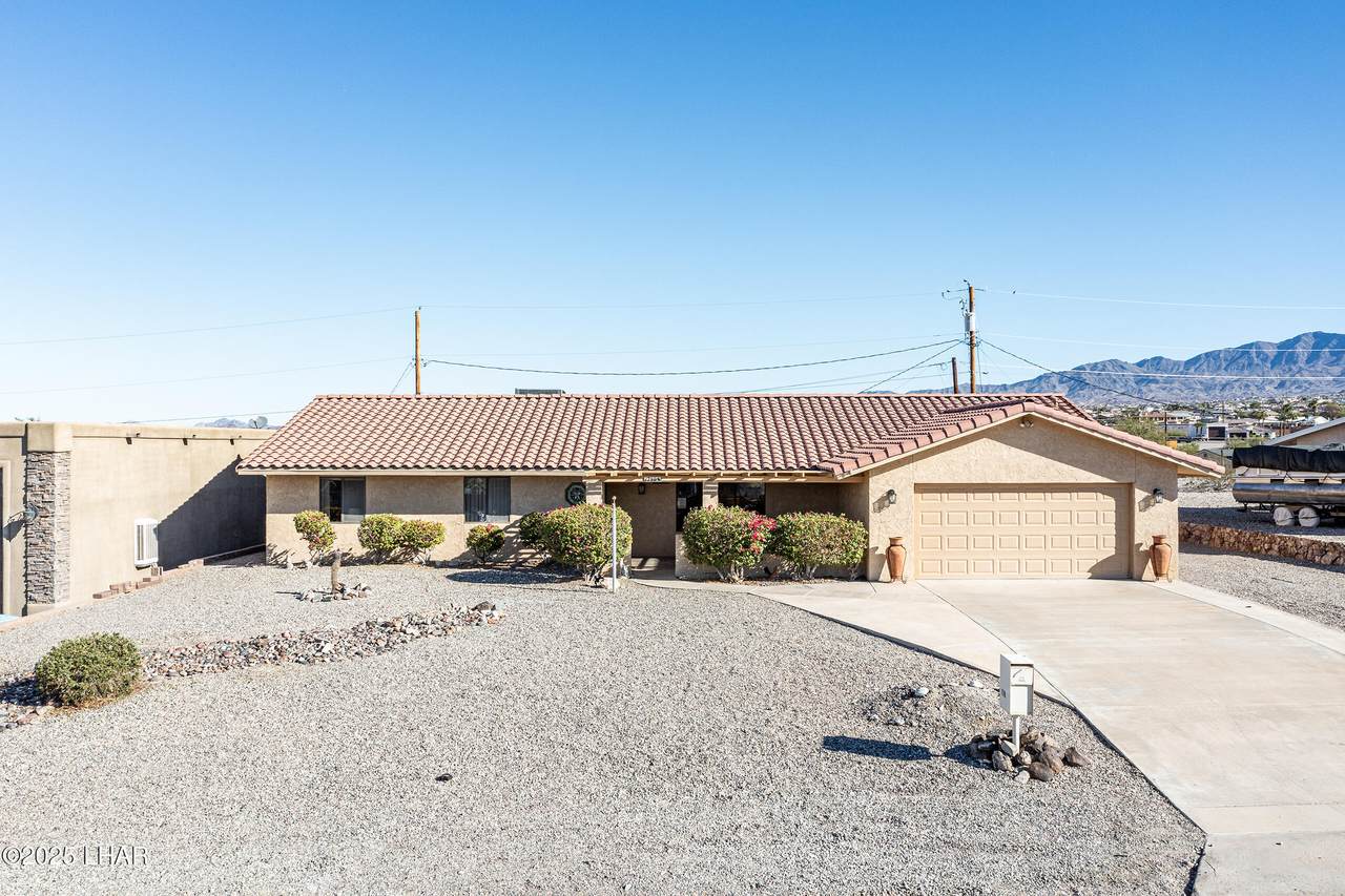 1790 Rainbow Ave - Photo 1