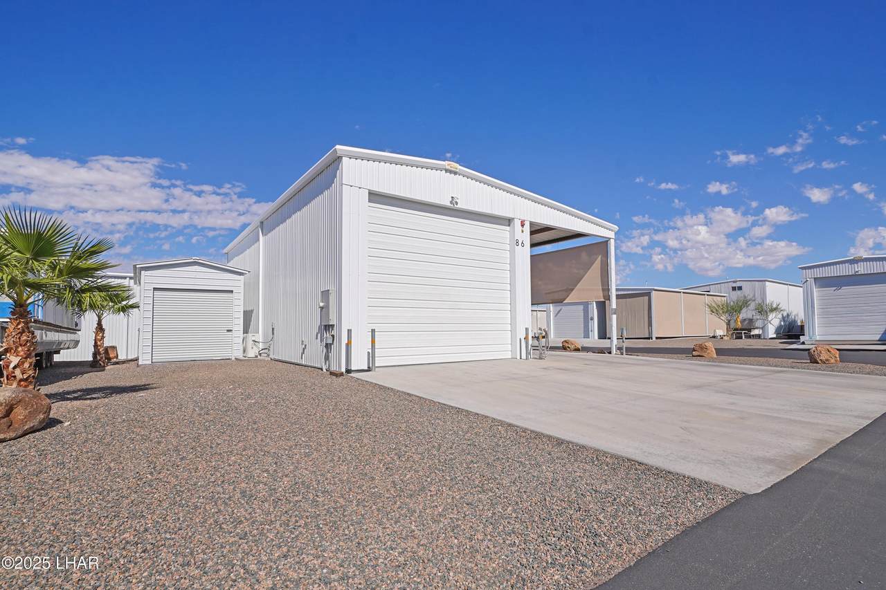 3493 Hts Blvd - Photo 1