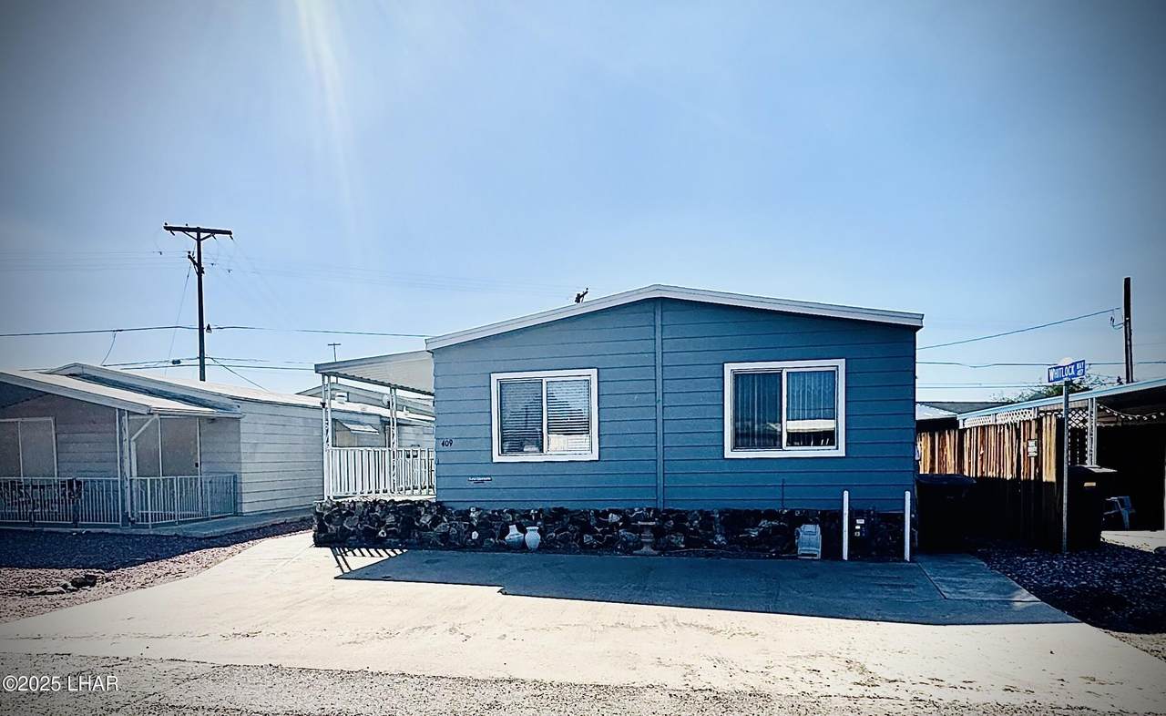 409 Misty Ln - Photo 1