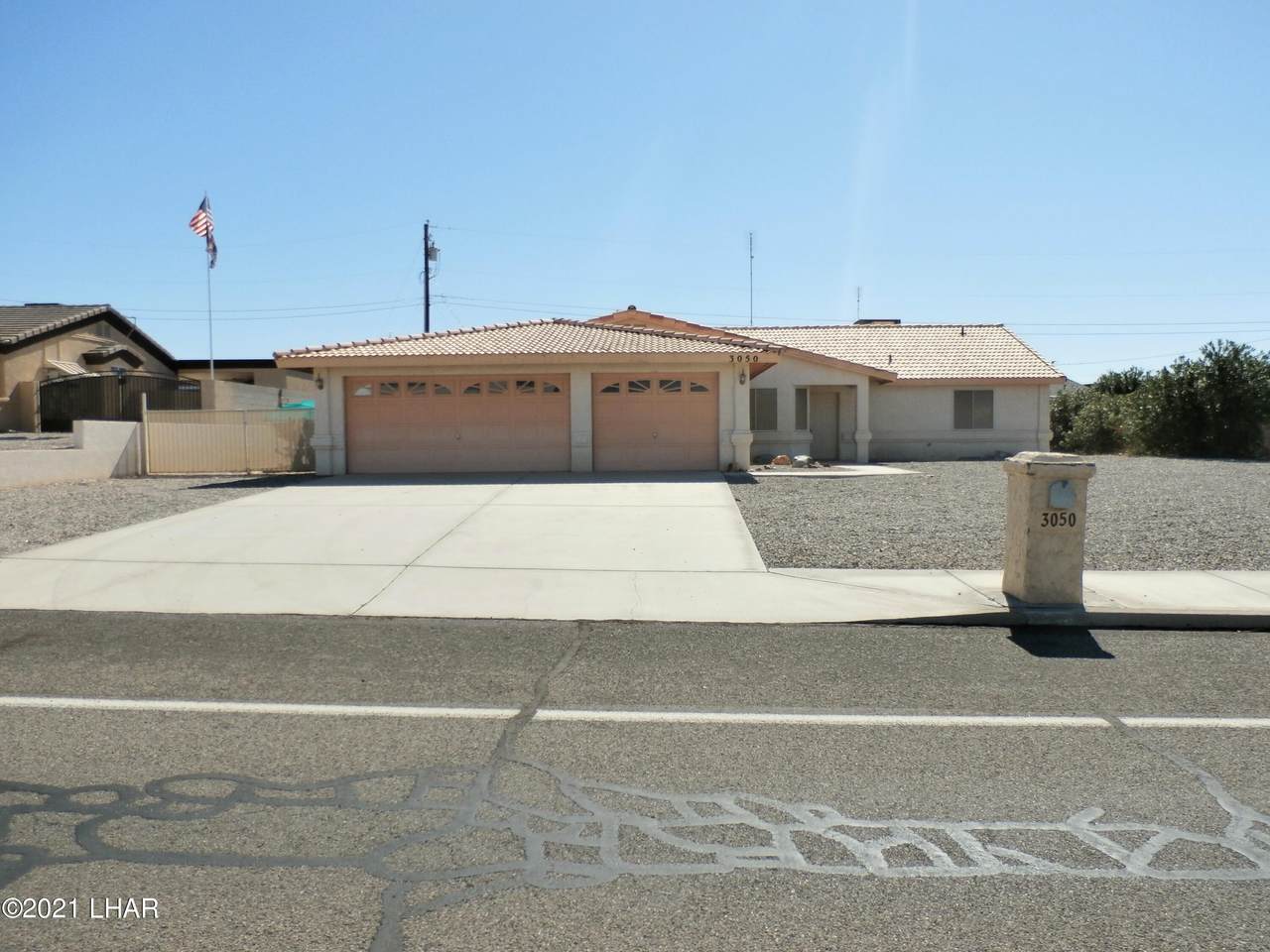 3050 Chemehuevi Blvd - Photo 1