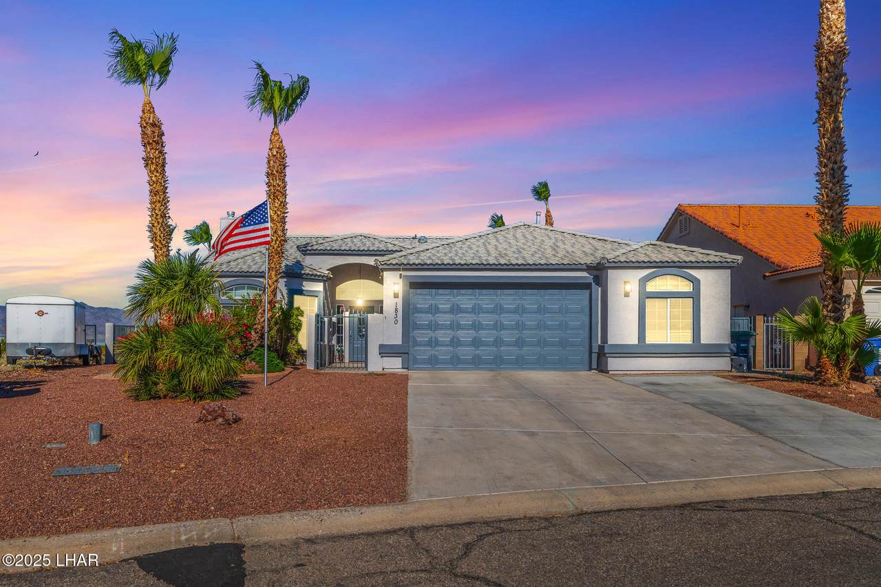 1830 Fairway Bend - Photo 1