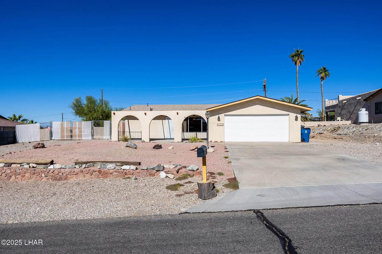 3127 Marlin Dr - Photo 1