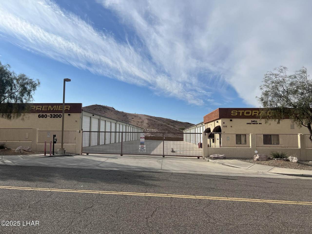 3400 Sweetwater Ave - Photo 1