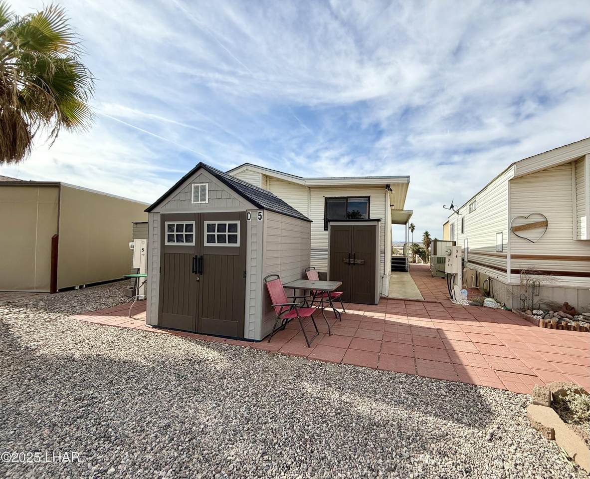 1534 Beachcomber Blvd - Photo 1