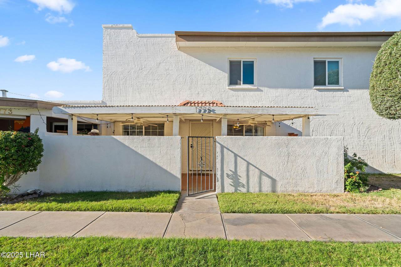 1775 Los Lagos Dr - Photo 1