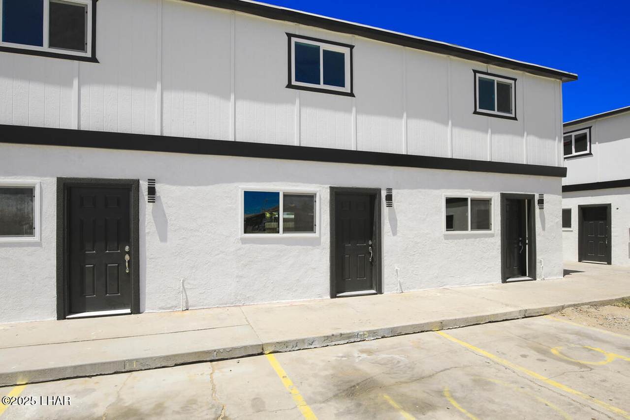 1800 Kofa Ave - Photo 1