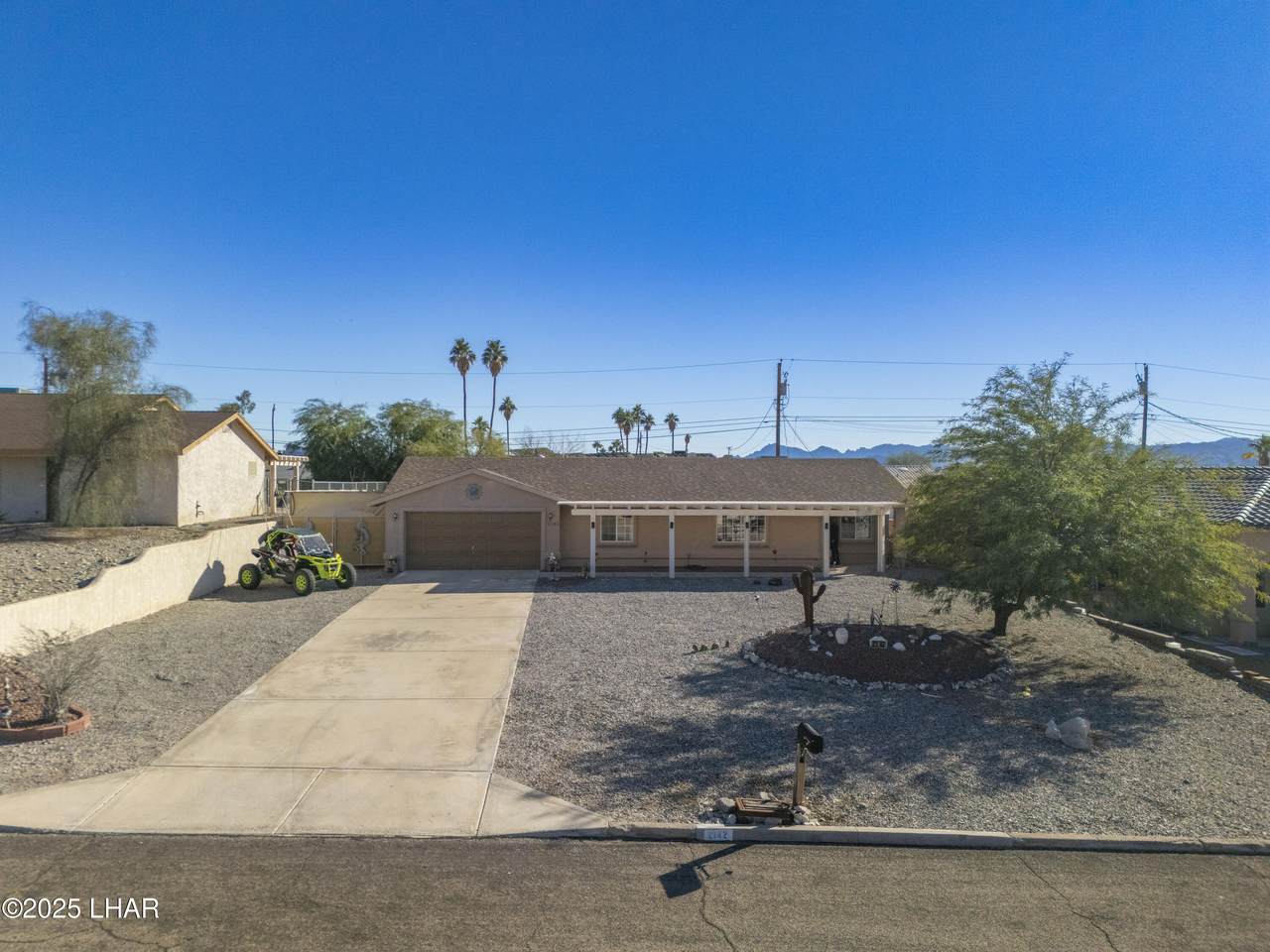 2142 Senita Dr - Photo 1