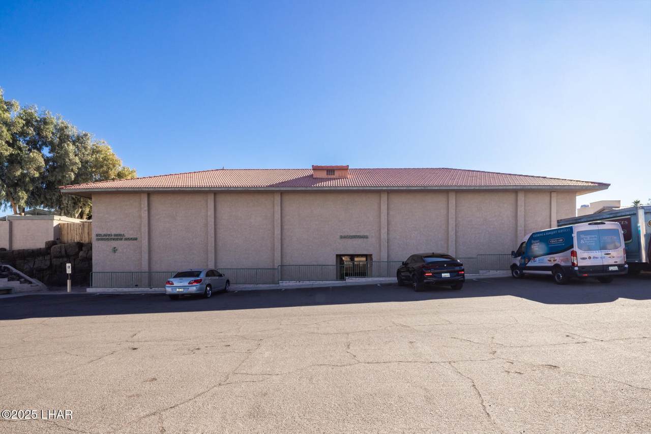 1425 Mcculloch Blvd - Photo 1