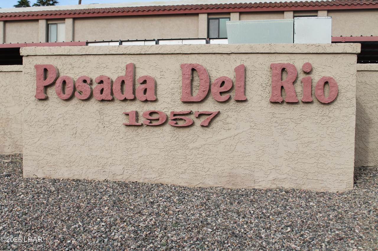 1957 Mesquite Ave - Photo 1